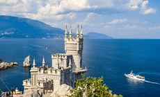 swallow-nest-yalta
